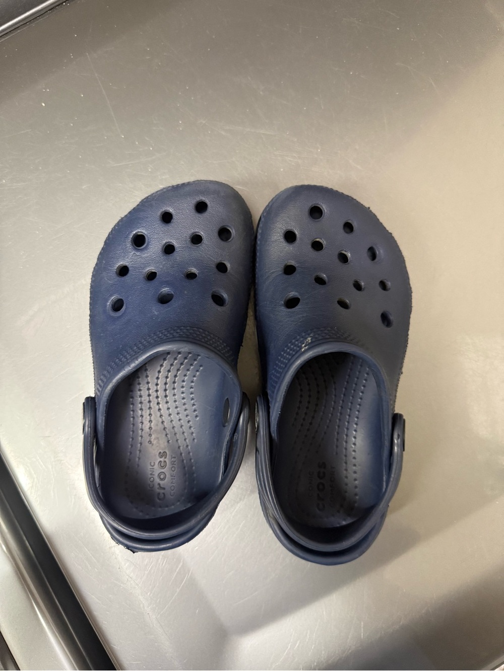EUC Kids Crocs